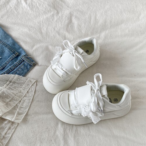 韩版厚底小白鞋chic百搭蕾丝板鞋