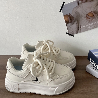 松糕厚底皮面小白鞋女增高板鞋子