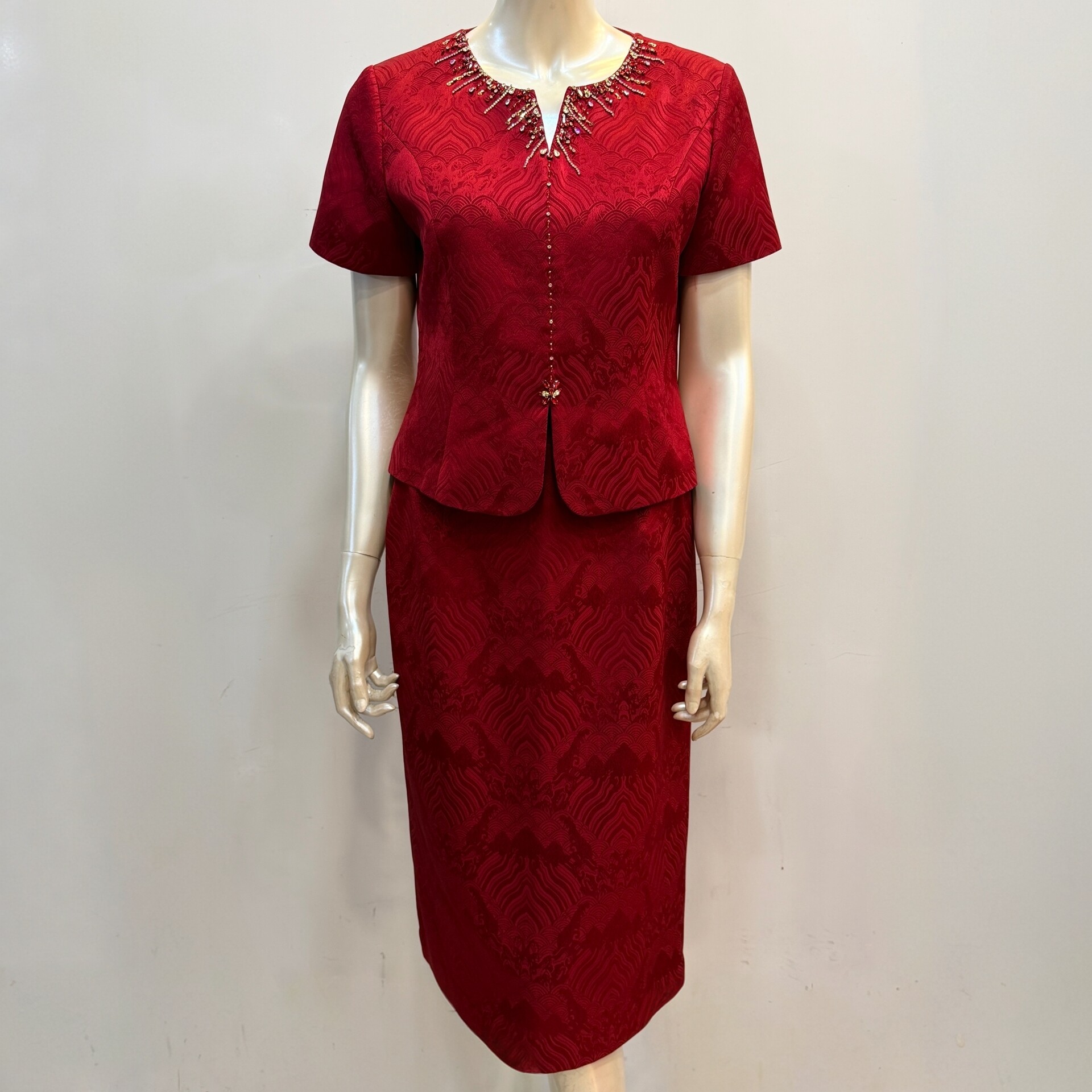 高级感婚宴醋酸妈妈礼服两件套图片