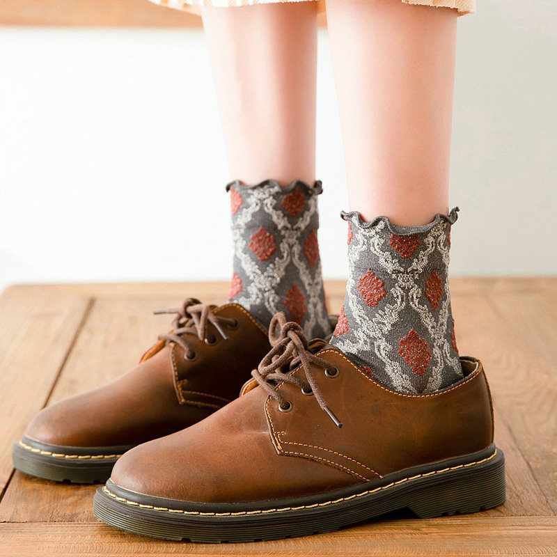 木耳花边袜子女春秋款中长筒原宿森系复古配英伦风玛丽珍小皮鞋的