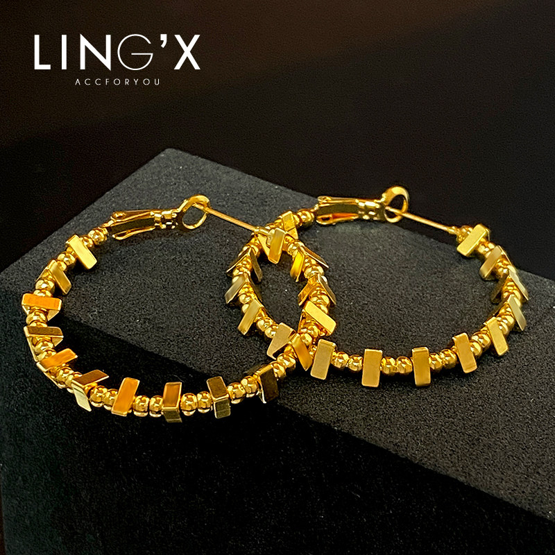 玲秀金属三角形小圆球圆圈耳环2023新款爆款夸张高级感大耳圈耳饰