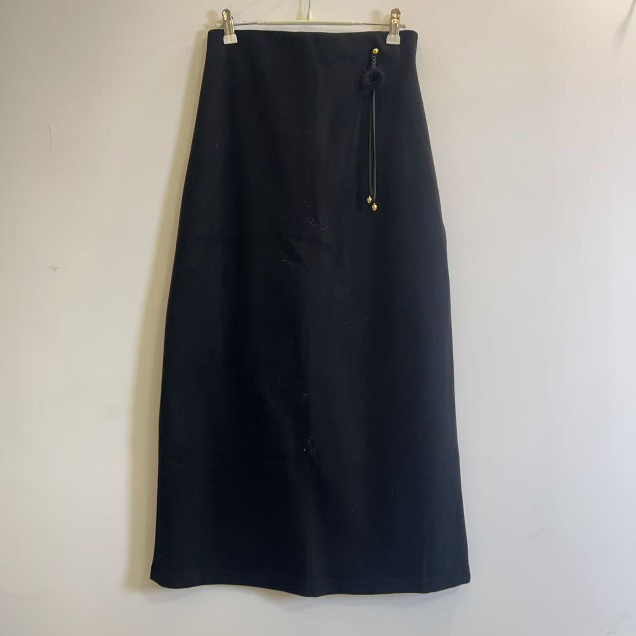 百搭显瘦高级感流苏牛奶绒半身裙