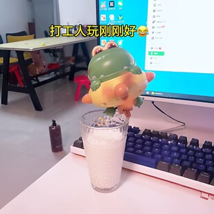 可爱小恐龙杯子不倒翁独轮车电动悬空走钢丝大人解压玩具工位摆件