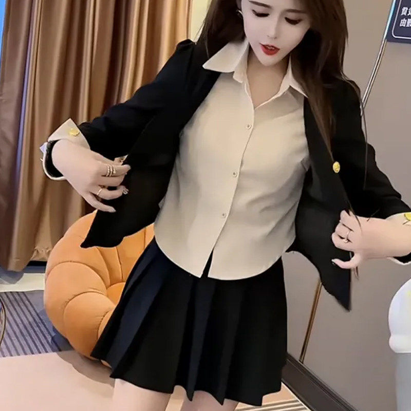 开春穿搭一整套女欧货高端时尚撞色假两件衬衫高腰百褶短裙两件套