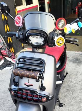 23款维多利亚Sixties150i/300i挡风玻璃风挡前挡风板改装件