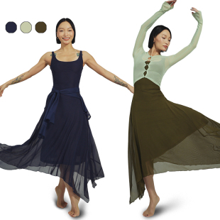 王润SOHANA2025新款镂空网纱上衣露背连衣裙飘逸气质优雅浪漫风