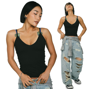 王润SOHANA2024夏季 辣妹运动外穿V领复古吊带背心 慵懒美式