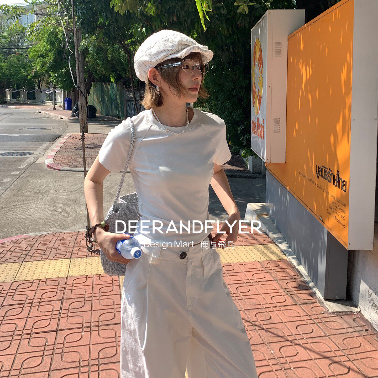 实穿户外运动系显瘦修身正肩T恤图片