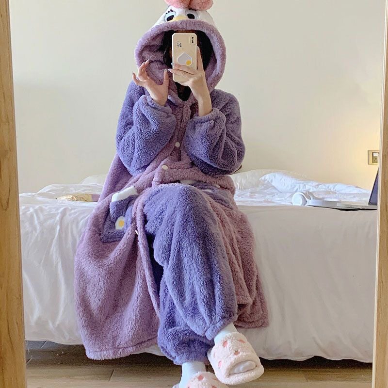 特价！！珊瑚绒睡衣女唐老鸭秋冬睡袍加绒加厚家居服可爱冬季睡裙
