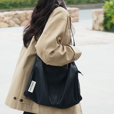 ins小众不撞款包软皮斜挎腋下包