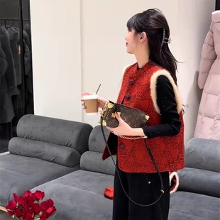 新中式国风马甲女夹棉加厚冬季新款2025高级感小个子马夹坎肩背心