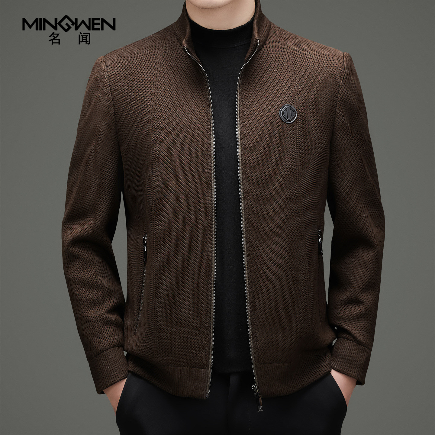 时尚休闲立领针织轻薄款羽绒服