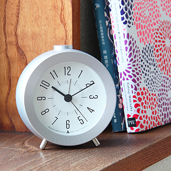 北欧风格日本电子金属闹钟