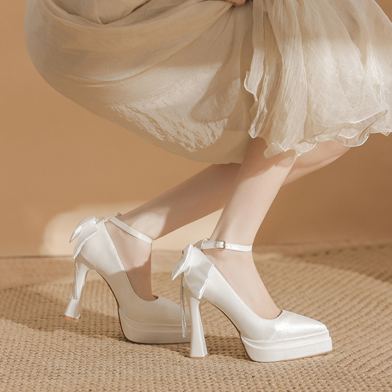 法式厚底防水台白色玛丽珍单鞋女鞋新款新娘鞋婚鞋伴娘高跟鞋粗跟