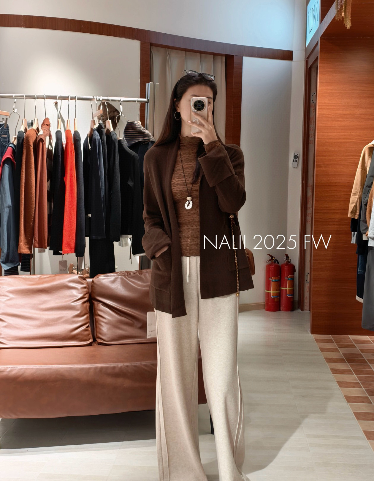 软糯如羊绒，保暖显瘦大长腿阔腿式微弯刀，2025门店高端订单货！