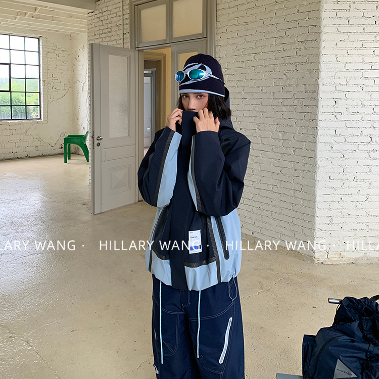 休闲百搭男女压胶拼接冲锋夹克