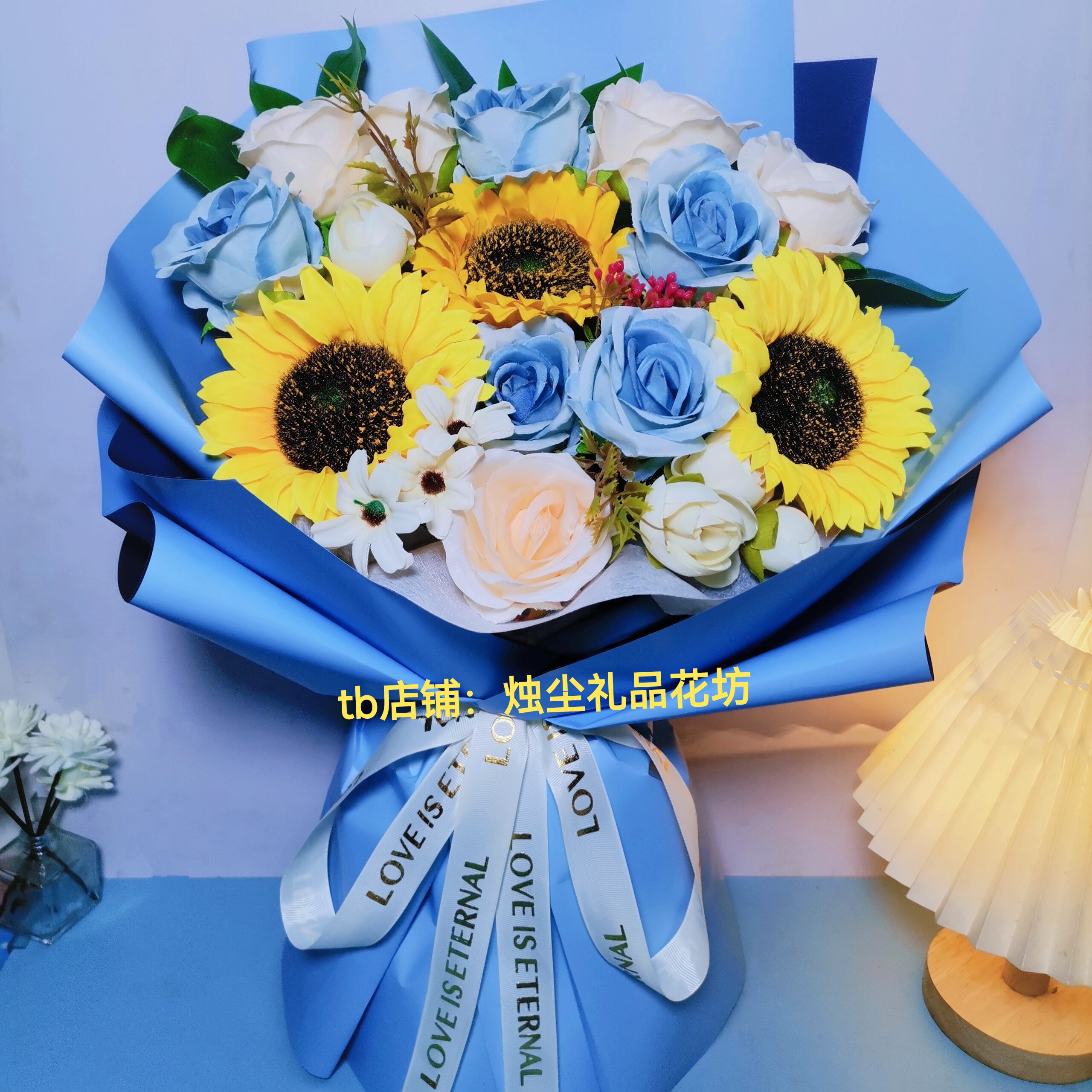 交车花束仿真花毕业成人礼手捧花颁奖拍照提车假花永生向日葵花束