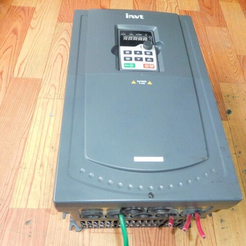 【议价】A007* 英威腾 GD200-022G/030P-4 22KW实图 外壳有一点