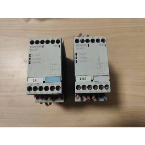 【议价】SIEMENS/安全继电器 3TK2825-1AL20 实物图