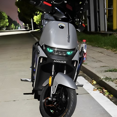 适用九号立体恶魔贴纸夜光猫眼贴