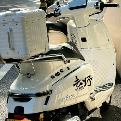 适用春风150AUR车身装饰拉