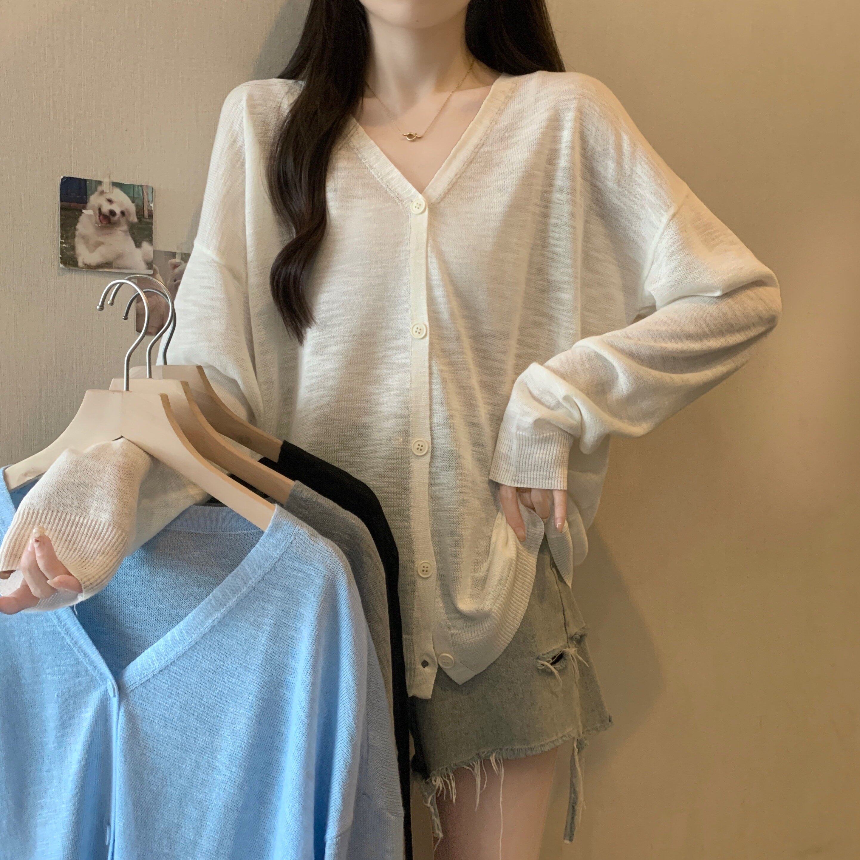 玖月大码胖mm冰丝防晒开衫夏季薄款针织衫外搭宽松白色V领上衣