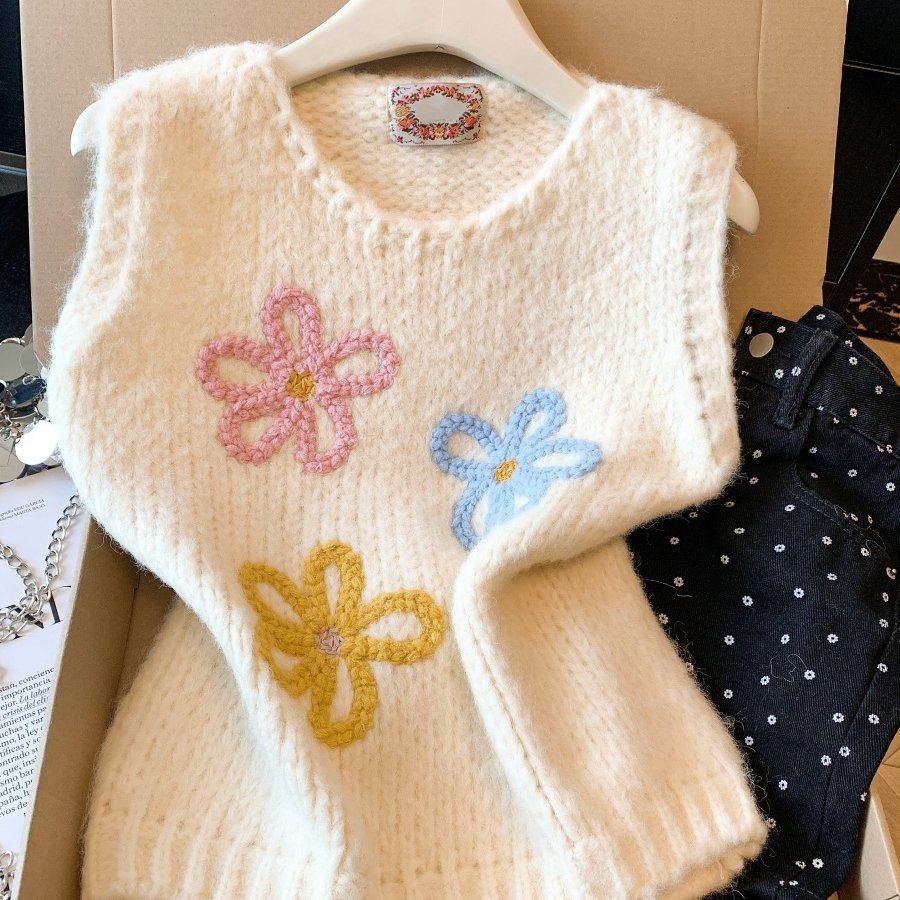 玖月甜美可爱风花朵针织背心女早春新款叠穿软糯马甲显瘦无袖