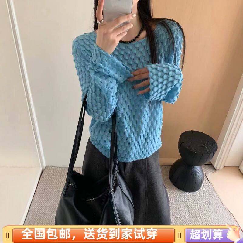 秋季宽松显瘦泡泡纹理长袖针织衫