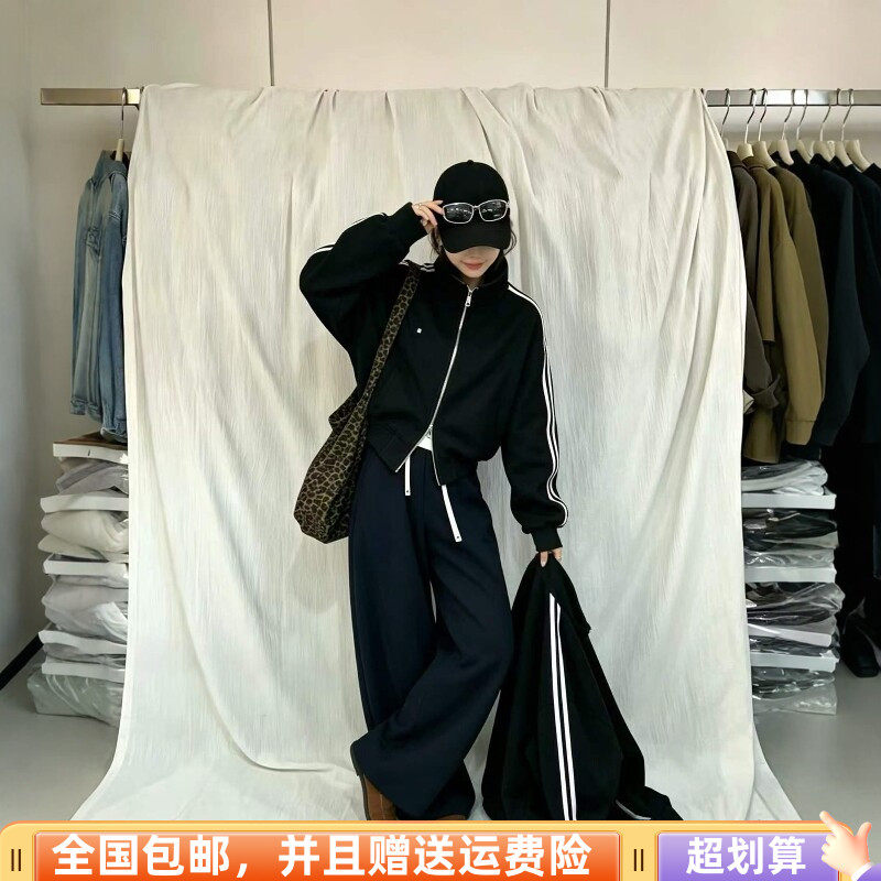 2026秋季拉链短外套女百搭减龄