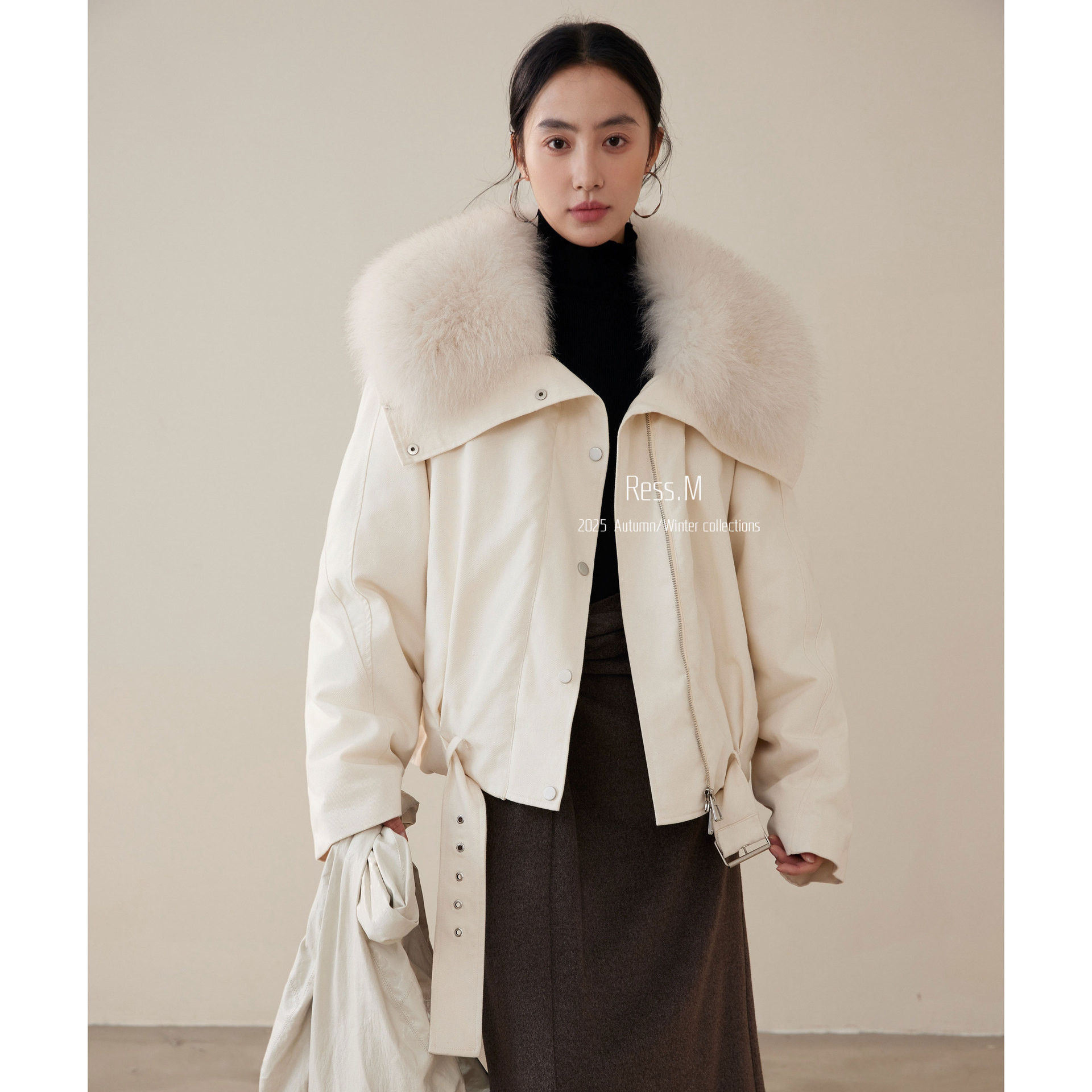 Ress.M十三行极简巨好毛领派克服保暖90白鸭绒狐狸毛大翻领羽绒服