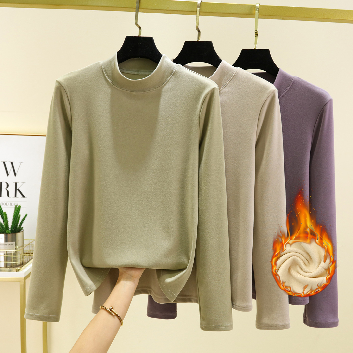 德绒半高领打底衫女2025秋冬新款加绒加厚内搭长袖T恤显瘦打底衫