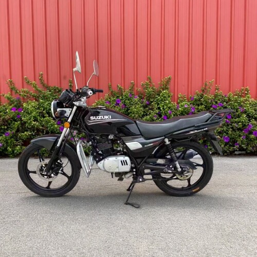 铃木王gs125摩托车男士助力车