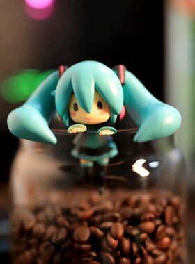 动漫 2020新款 马尾巴压面初音 miku  Q版公仔初音 盒装手办
