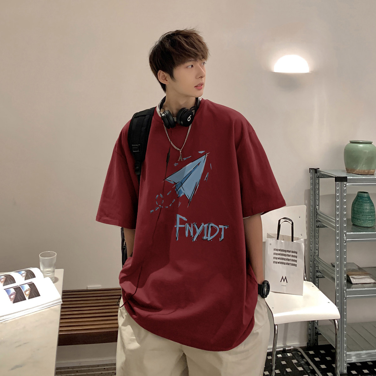 @港风图 2023夏 酒红休闲百搭图案印花短袖T恤1713-D105-P28控39图片