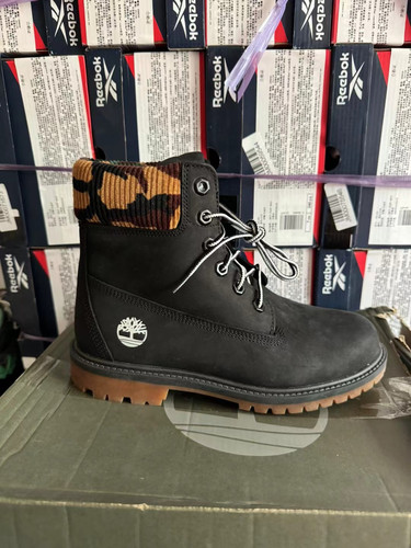 新款 Timberland添柏岚踢不烂女鞋冬季马丁靴户外休闲高帮鞋A2M7T