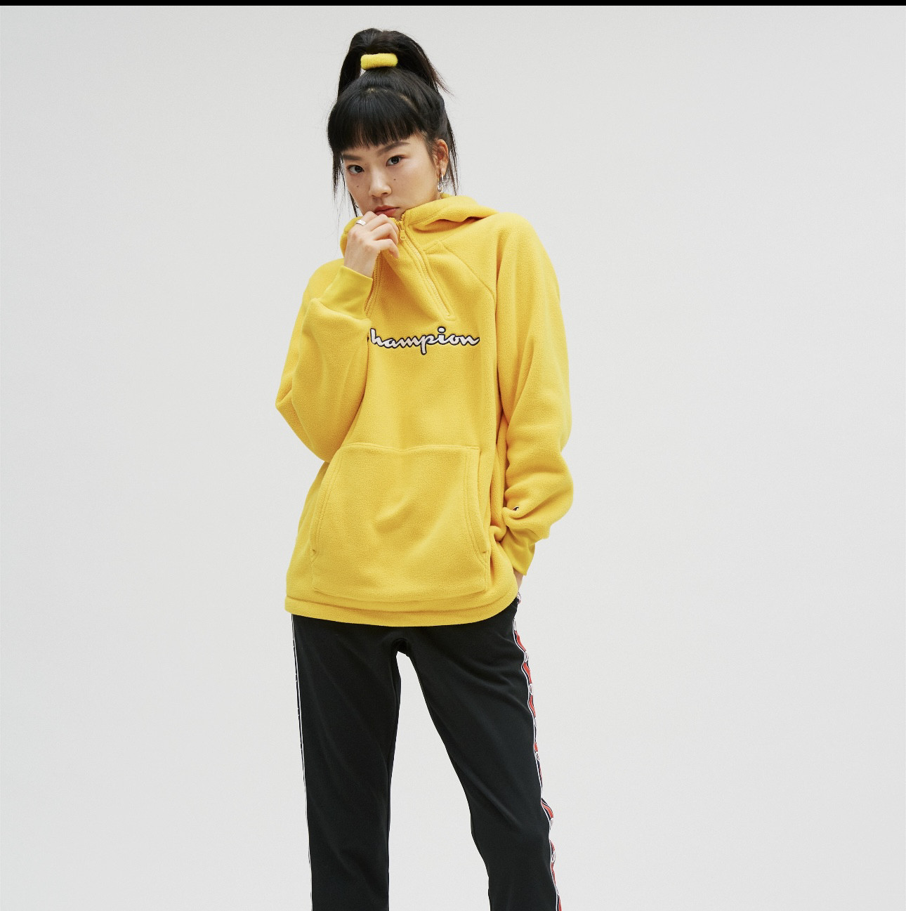Champion logo印花半拉链运动休闲连帽宽松常规卫衣 女款 黄色