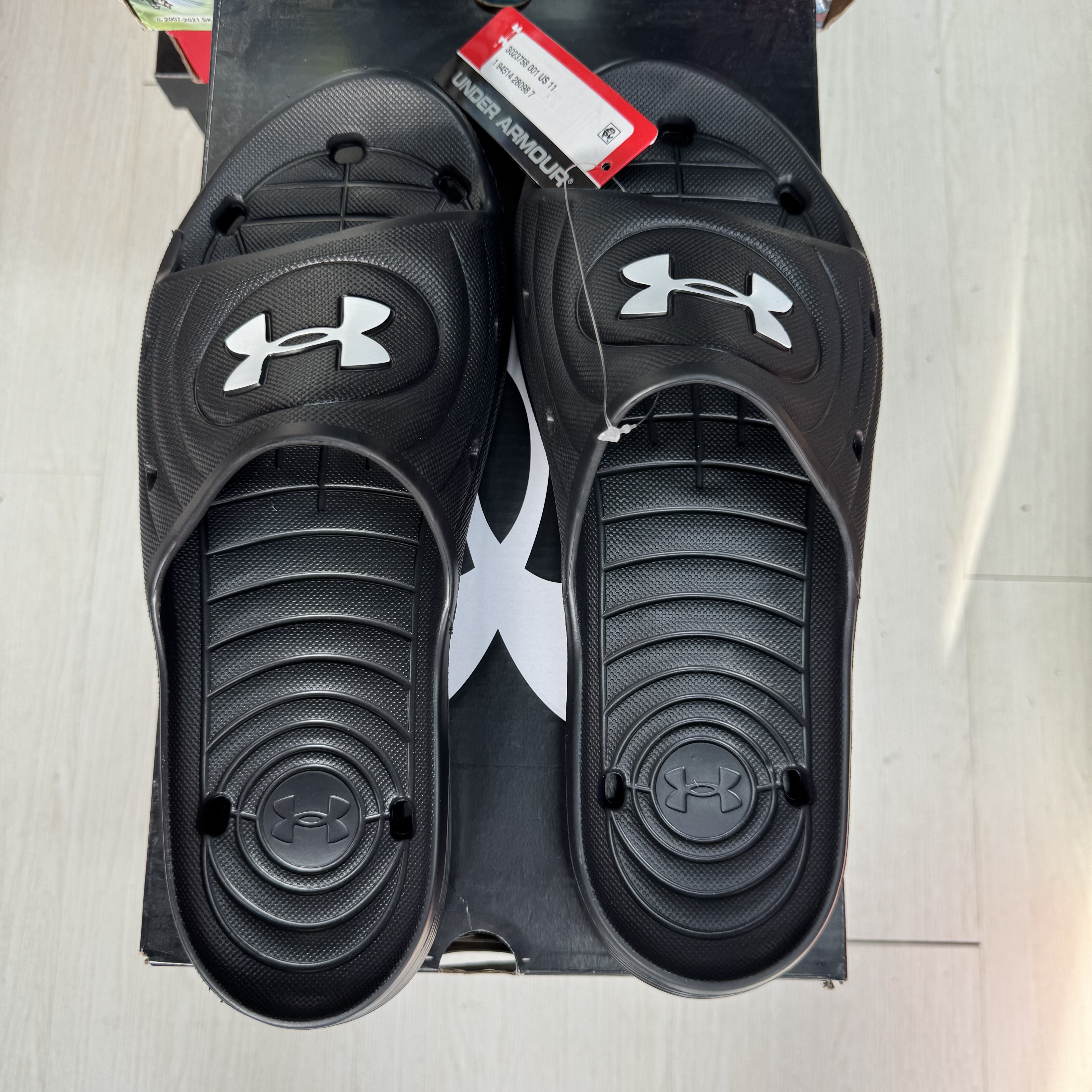 安德玛Under Armour 男士夏季耐磨沙滩 健身训练 运动拖鞋3023758