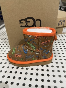 UGG童鞋男女大小童牛翻毛皮涂鸦款蝴蝶结雪地靴 1103615 1017394T