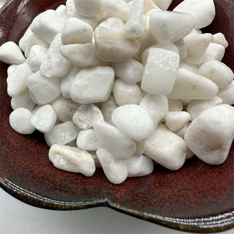 厂家 白石子庭院铺面铺地装饰鱼缸枯山水造景石白卵石天然