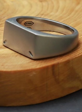 风格手工标志雕刻四角LOGO做旧个性情侣戒指男女