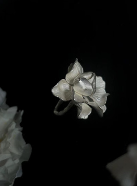 新中式神秘花戒指女清冷感个性立体花卉设计气质开口可调节指环