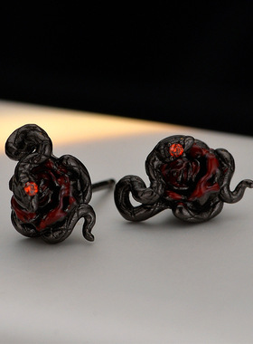E1417 韩版小众设计师款S925纯银黑玫瑰耳钉女蛇年缠绕小蛇耳环