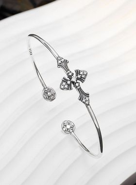 宫廷风复古做旧S925纯银镶钻十字架手镯女开口时髦染黑手环