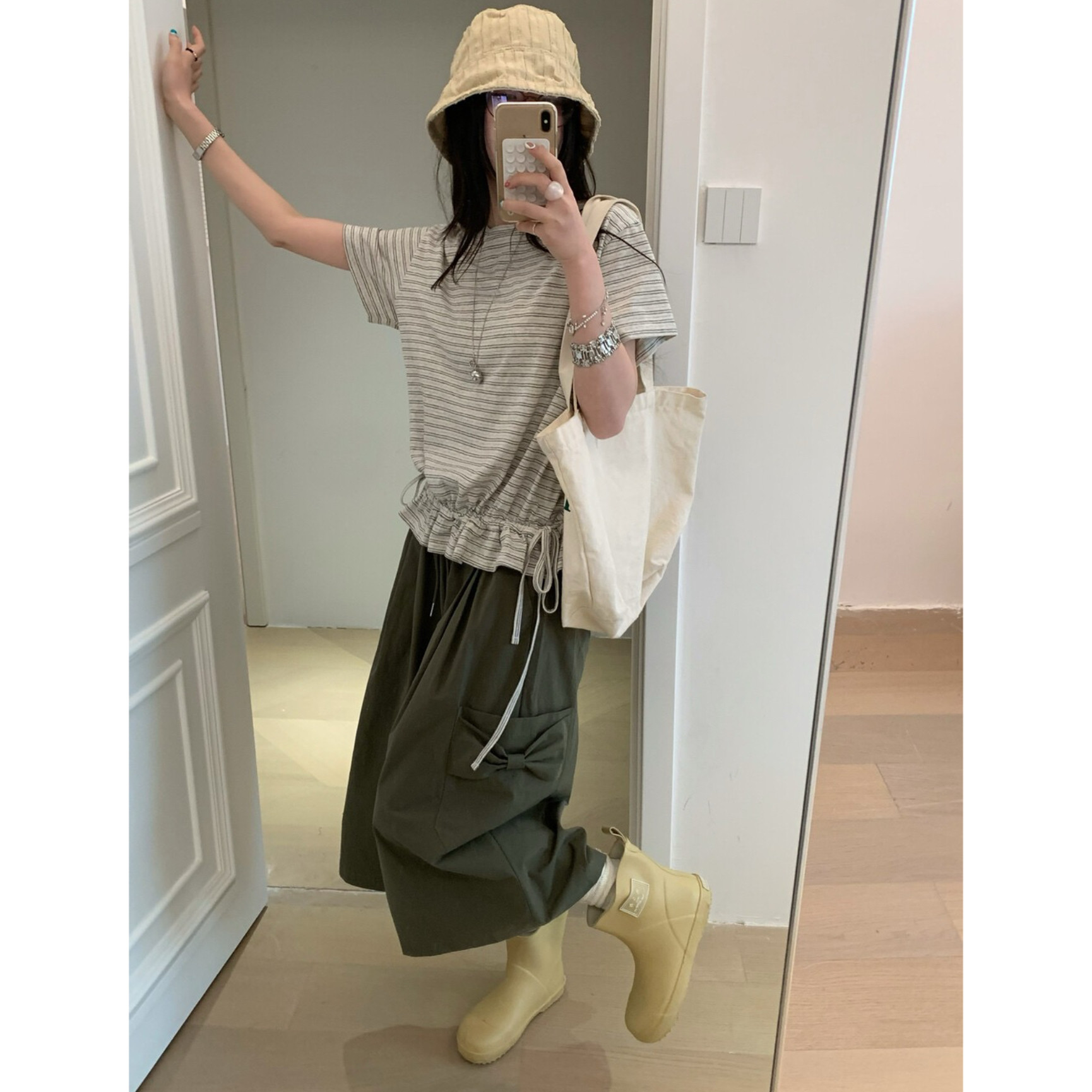 MoreLess 韩系简约风抽绳细条纹短袖T恤+蝴蝶结八分阔腿裤套装女