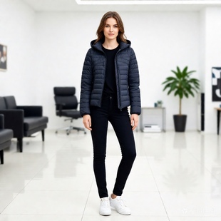 90白鸭绒羽绒棉服女时髦修身 收腰休闲连帽上衣轻便保暖19560