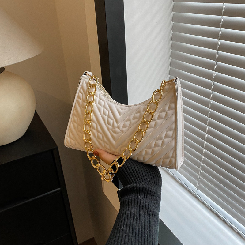 赫雅法棍腋下包超低价