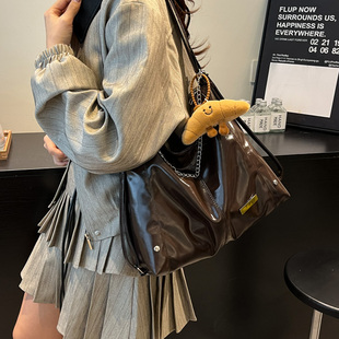 2025秋冬新款一包多用托特包女黑色链条大容量通勤双肩包单肩包