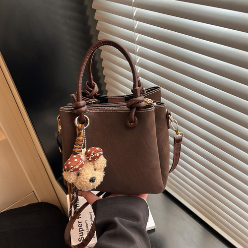 通勤单肩包小众休闲时尚斜挎包