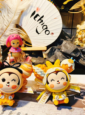 正版米奇米妮甜点系列车载泡泡玛特车载空调夹车载香薰出风口礼物