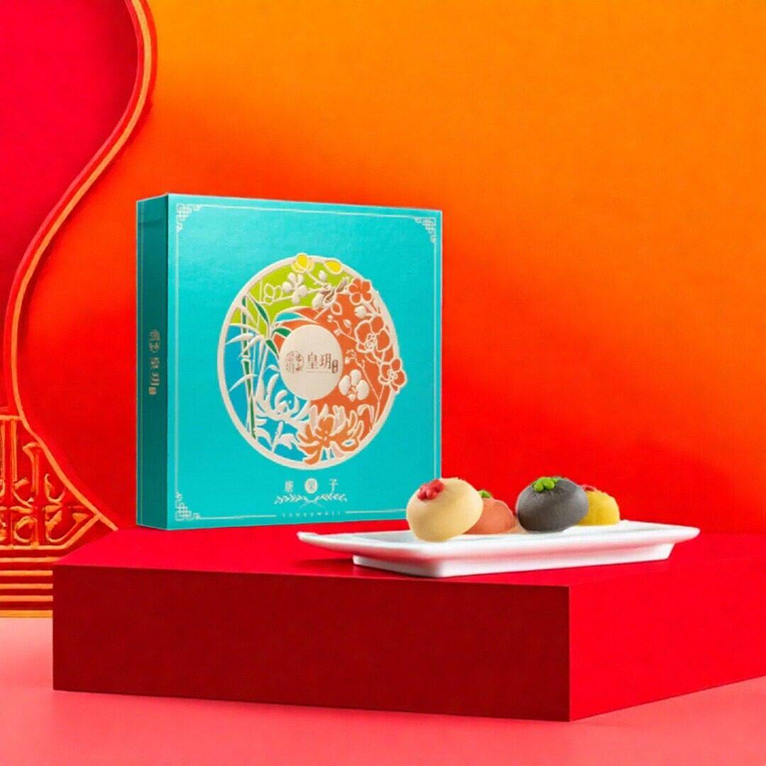 香港皇玥经典唐果子玉珑礼盒精选优质新鲜食材口感层次清香不腻。